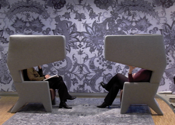 Jurgen Bey Oorstoelen bij Interpolis