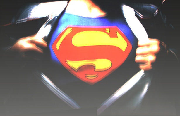 Een held klaar voor actie, blijkbaar Een held klaar voor actie, blijkbaar